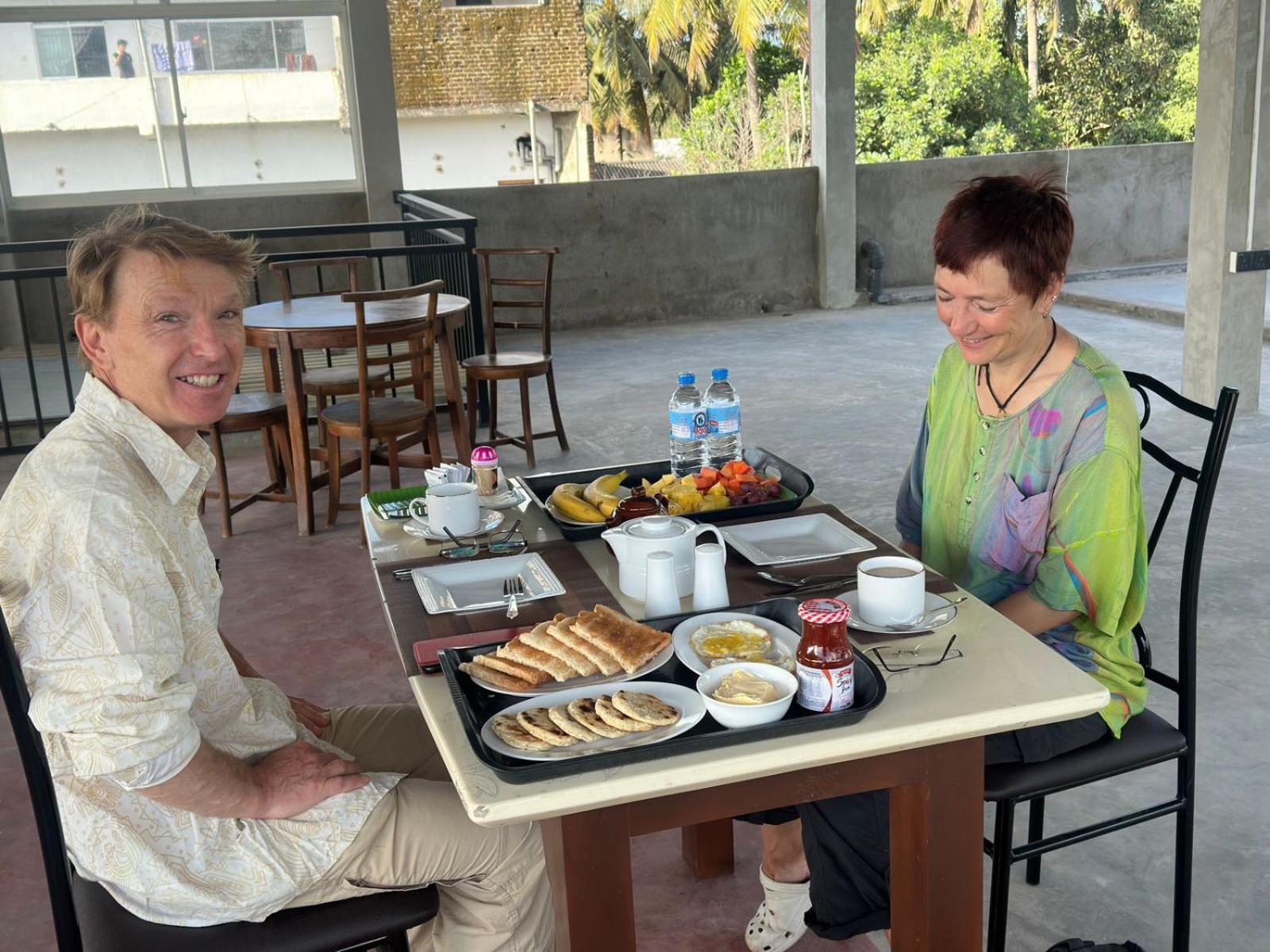 Emerald Home Stay Anuradhapura Ngoại thất bức ảnh