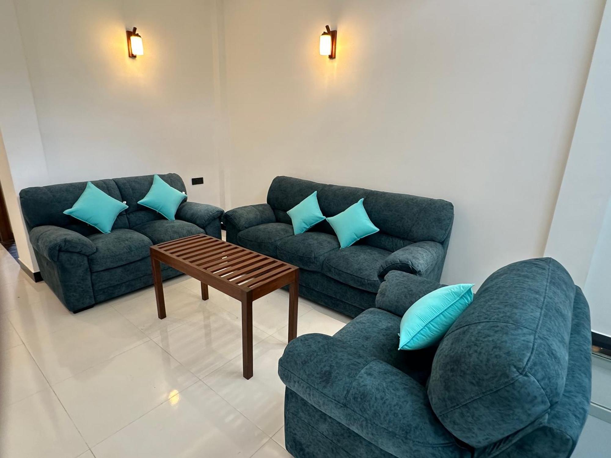 Emerald Home Stay Anuradhapura Ngoại thất bức ảnh