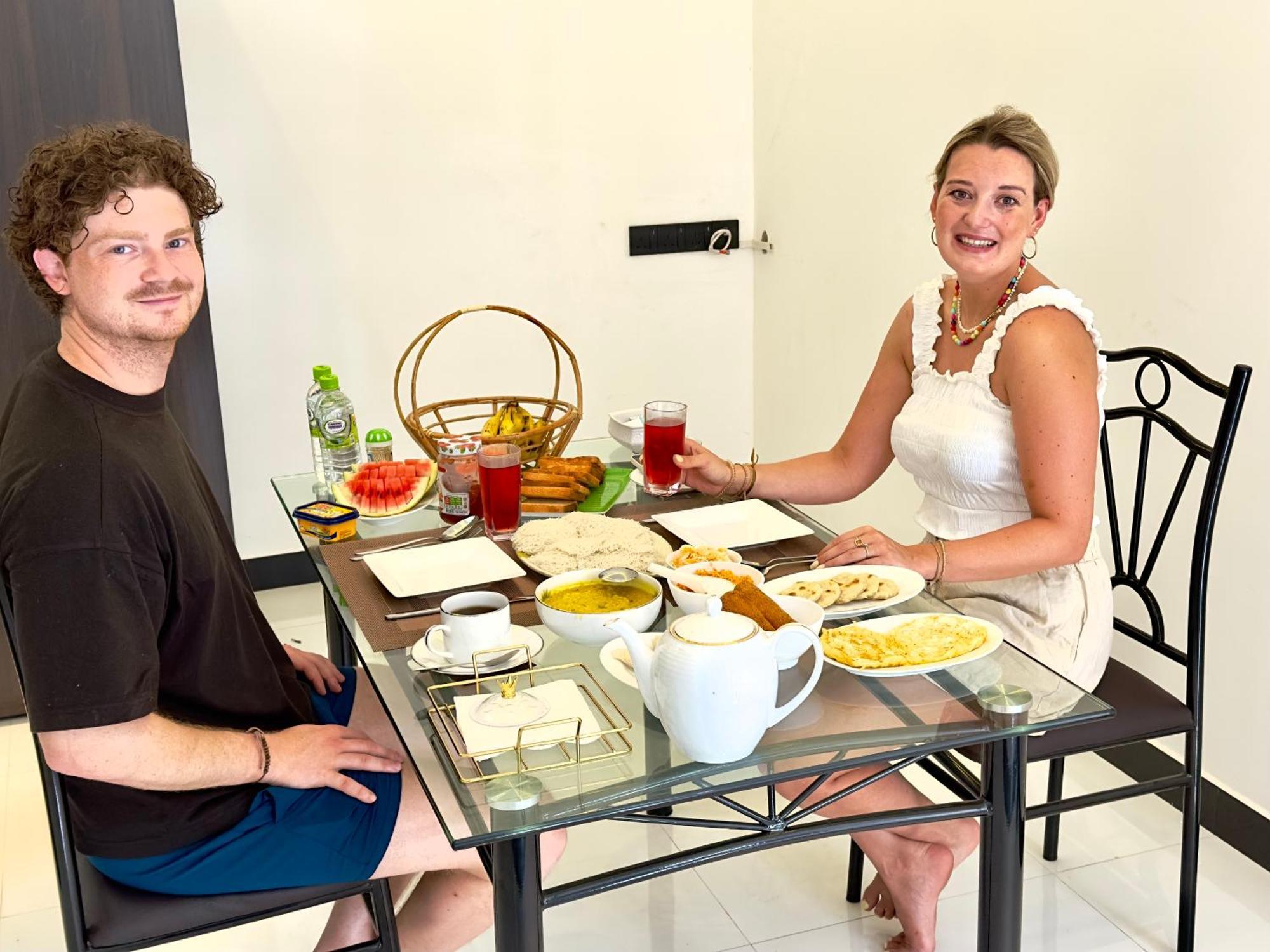 Emerald Home Stay Anuradhapura Ngoại thất bức ảnh